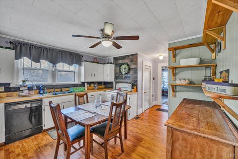 Tiny photo for 11548 Lee Jackson Highway, Big Island, VA 24526 (MLS # 364425)