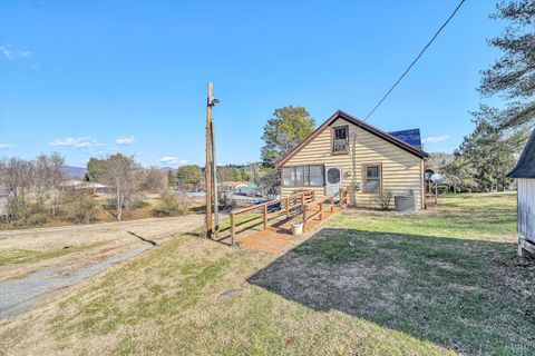 Tiny photo for 11548 Lee Jackson Highway, Big Island, VA 24526 (MLS # 364425)