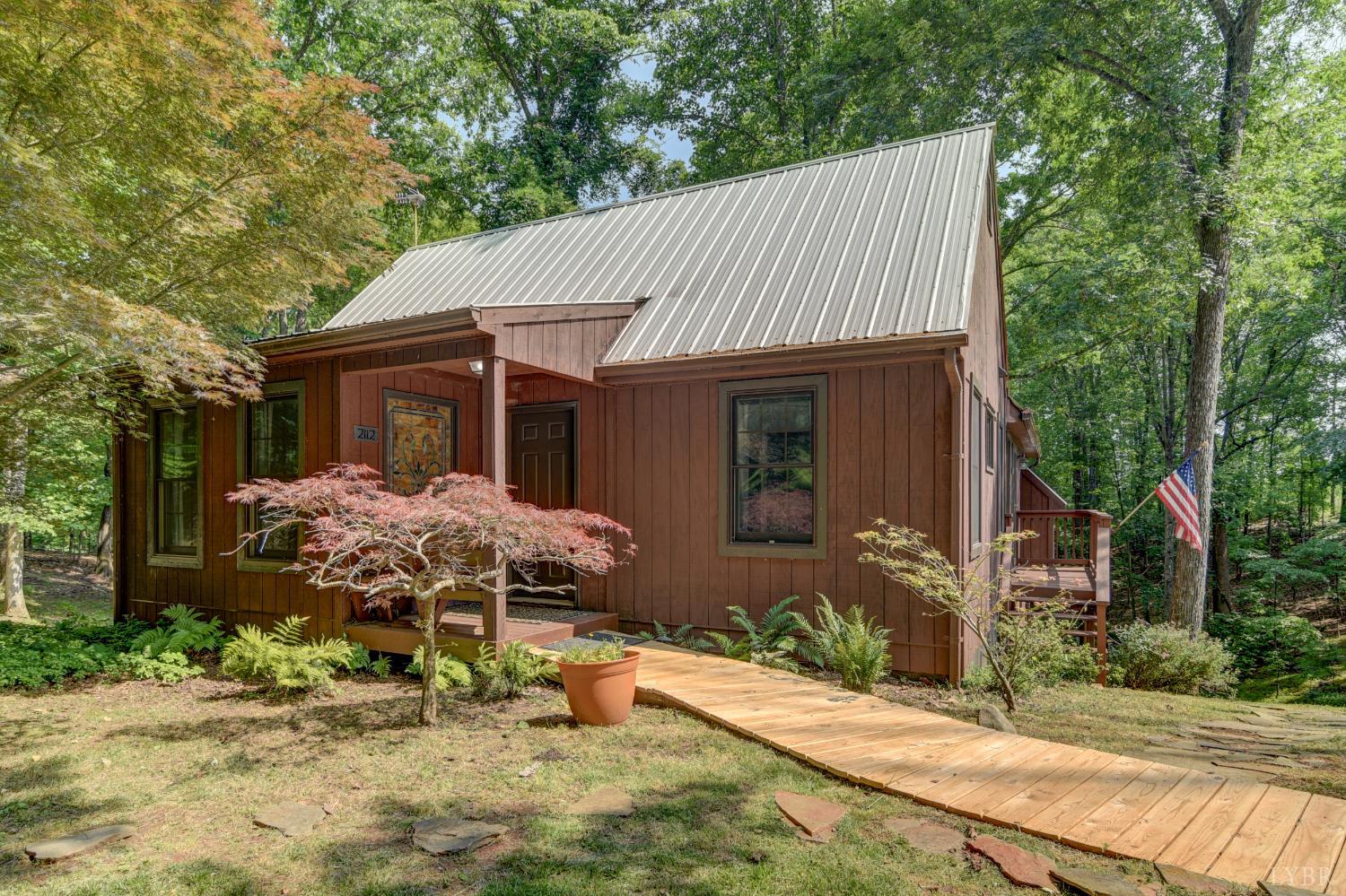 2112 E Lynchburg Salem Turnpike, Bedford, Virginia image 1