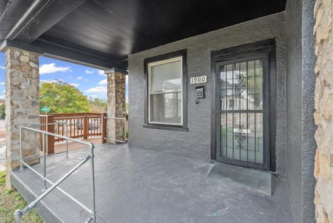 Tiny photo for 1900 Park Avenue, Lynchburg, VA 24501 (MLS # 364026)