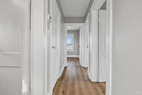 Tiny photo for 1900 Park Avenue, Lynchburg, VA 24501 (MLS # 364026)