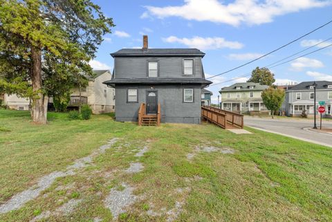 Tiny photo for 1900 Park Avenue, Lynchburg, VA 24501 (MLS # 364026)