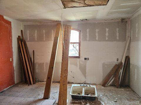 Tiny photo for 1020 Harrison Street, Lynchburg, VA 24504 (MLS # 365299)