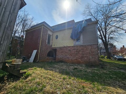Tiny photo for 1020 Harrison Street, Lynchburg, VA 24504 (MLS # 365299)