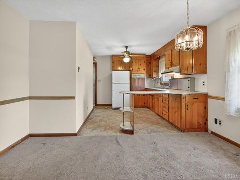 Tiny photo for 3191 Wards Road, Altavista, VA 24517 (MLS # 366127)
