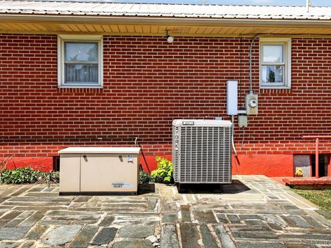 Tiny photo for 3191 Wards Road, Altavista, VA 24517 (MLS # 366127)