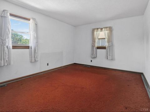 Tiny photo for 3191 Wards Road, Altavista, VA 24517 (MLS # 366127)