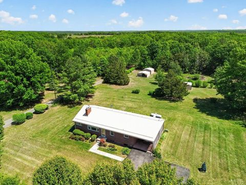 Tiny photo for 3191 Wards Road, Altavista, VA 24517 (MLS # 366127)