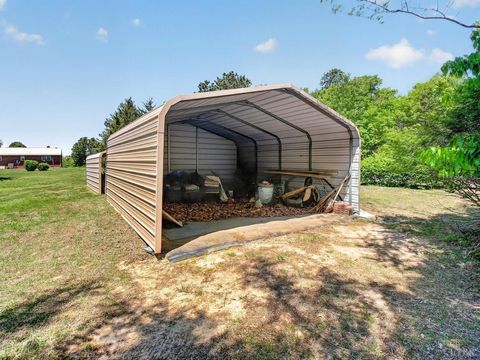 Tiny photo for 3191 Wards Road, Altavista, VA 24517 (MLS # 366127)