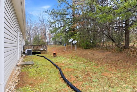 Tiny photo for 10406 Richmond Highway, Lynchburg, VA 24504 (MLS # 364904)