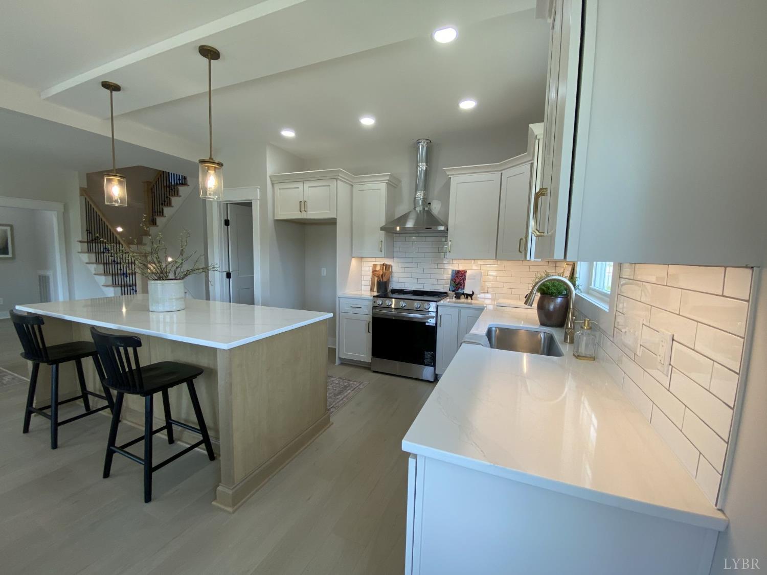 Forest, Virginia 24551, United States, 5 Bedrooms Bedrooms, ,5 BathroomsBathrooms,Residential,Active,93094