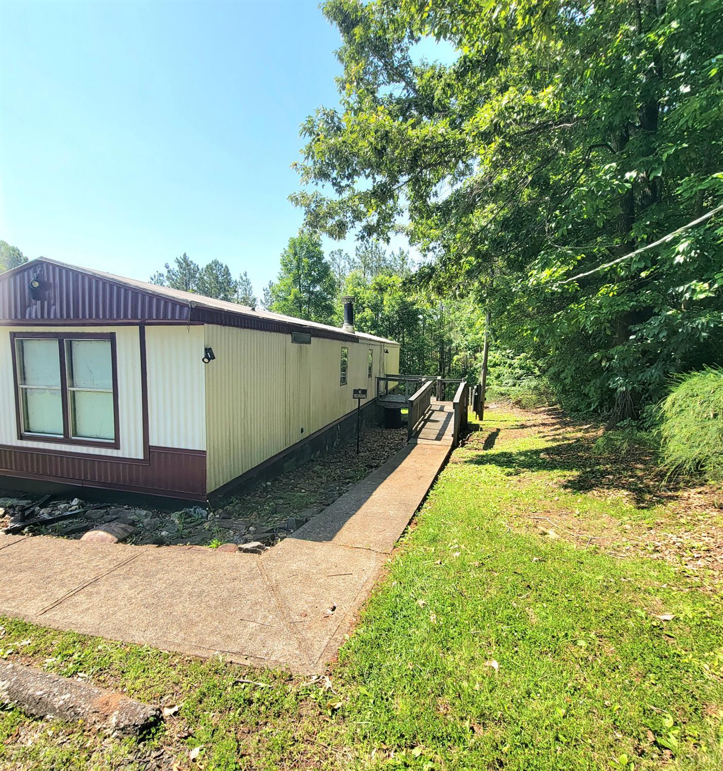245 Hickory Drive, Lynchburg, Virginia image 10