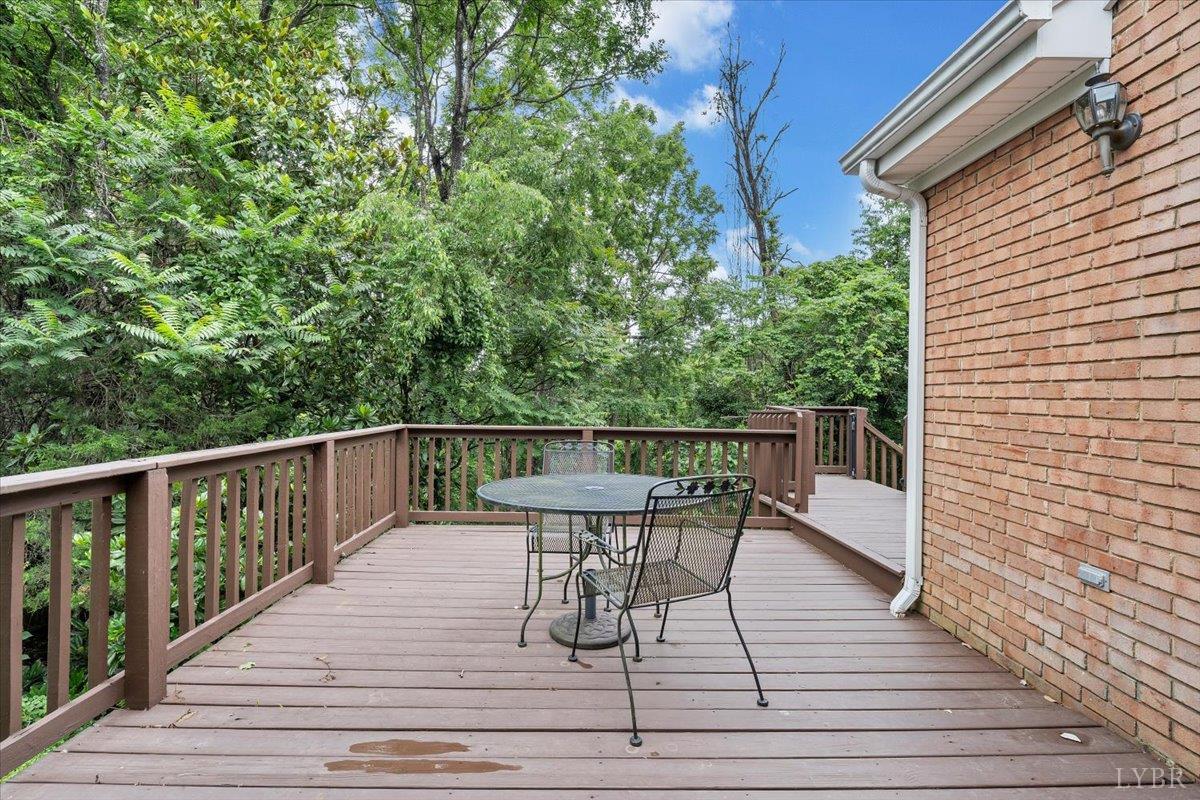 Lynchburg, Virginia 24502, United States, 4 Bedrooms Bedrooms, ,3 BathroomsBathrooms,Residential,Active,154480