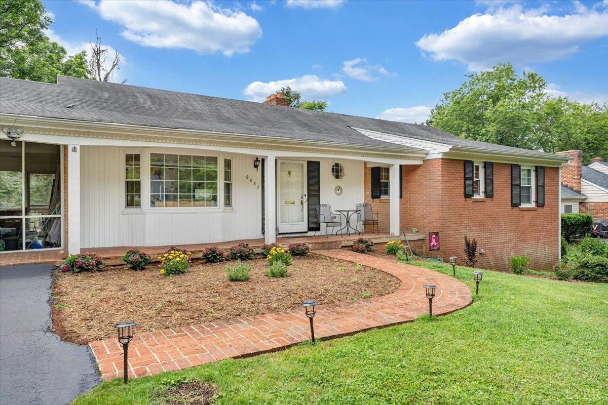 Lynchburg, Virginia 24502, United States, 4 Bedrooms Bedrooms, ,3 BathroomsBathrooms,Residential,Active,154480