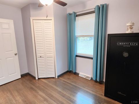 Tiny photo for 4815 Myrtle Street, Lynchburg, VA 24502 (MLS # 362773)