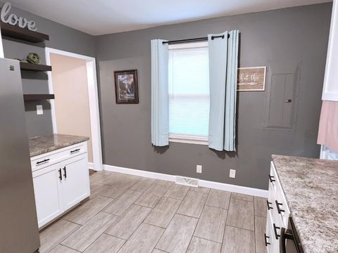 Tiny photo for 4815 Myrtle Street, Lynchburg, VA 24502 (MLS # 362773)