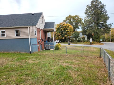 Tiny photo for 4815 Myrtle Street, Lynchburg, VA 24502 (MLS # 362773)