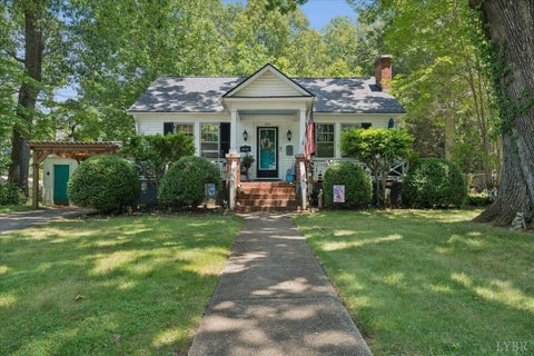 Homes For Sale - 984 Ashland Avenue<br/> Bedford, VA 24523