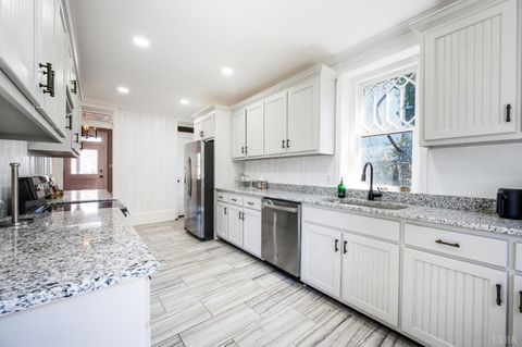 Tiny photo for 1021 Harrison Street, Lynchburg, VA 24504 (MLS # 364929)