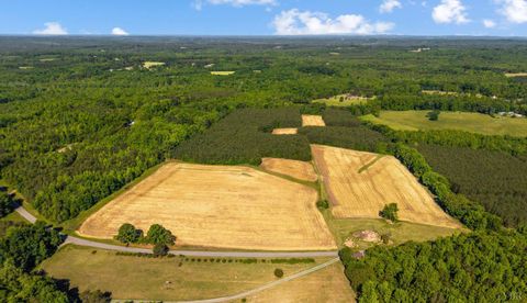 Tiny photo for 1190 Beales Lane, Nathalie, VA 24577 (MLS # 366798)