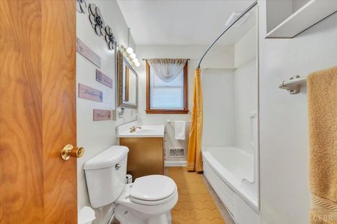 Tiny photo for 4902 NW Rowe Ridge Drive, Roanoke, VA 24017 (MLS # 363910)