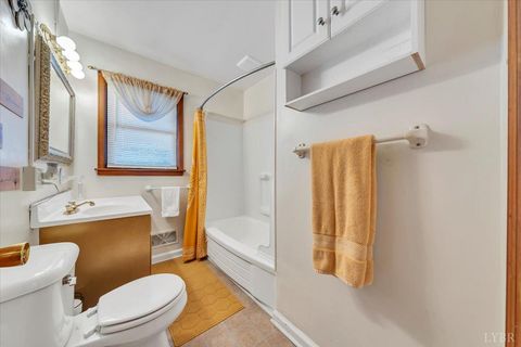 Tiny photo for 4902 NW Rowe Ridge Drive, Roanoke, VA 24017 (MLS # 363910)