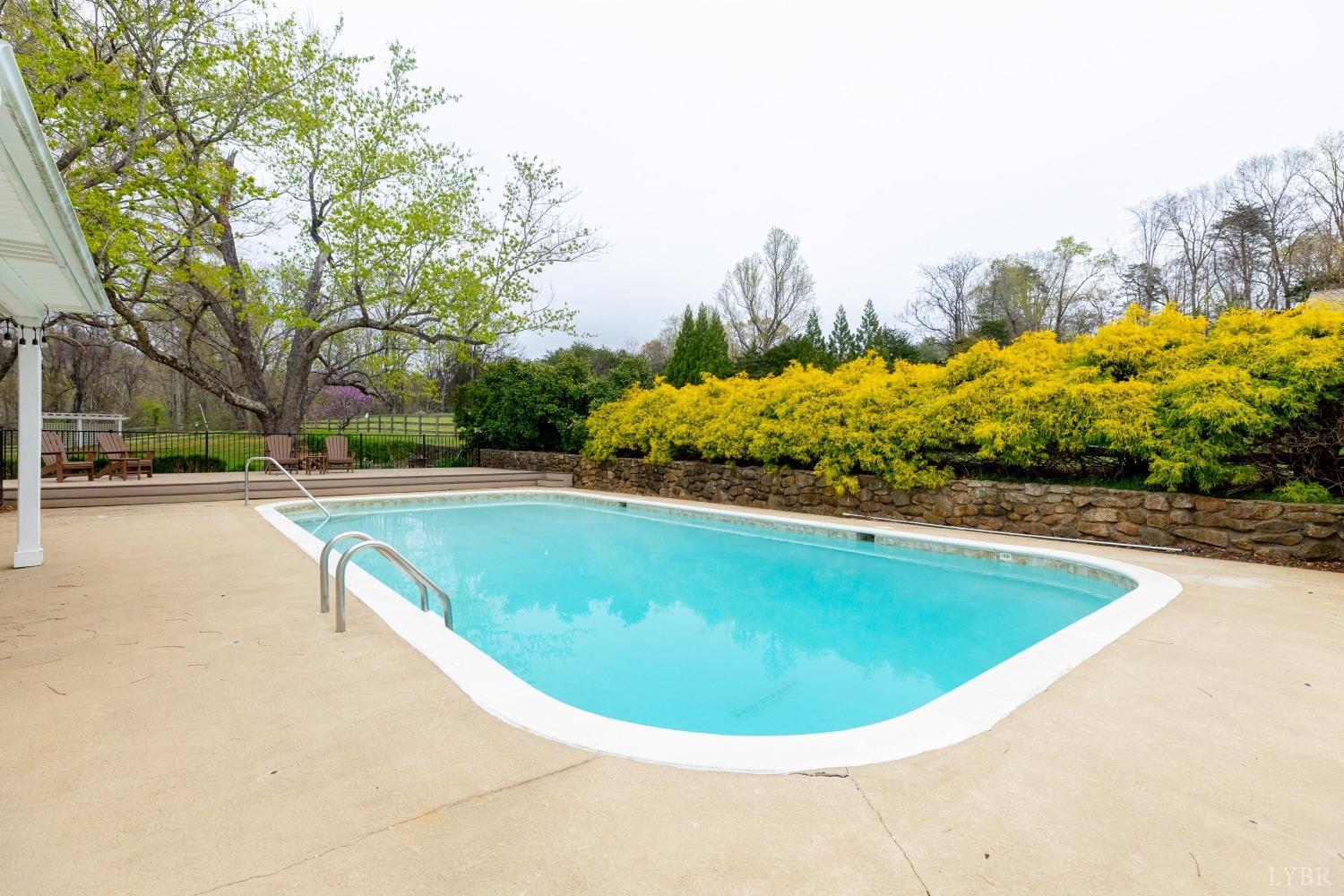 1381 Tamer Lane, Lynchburg, Virginia image 46