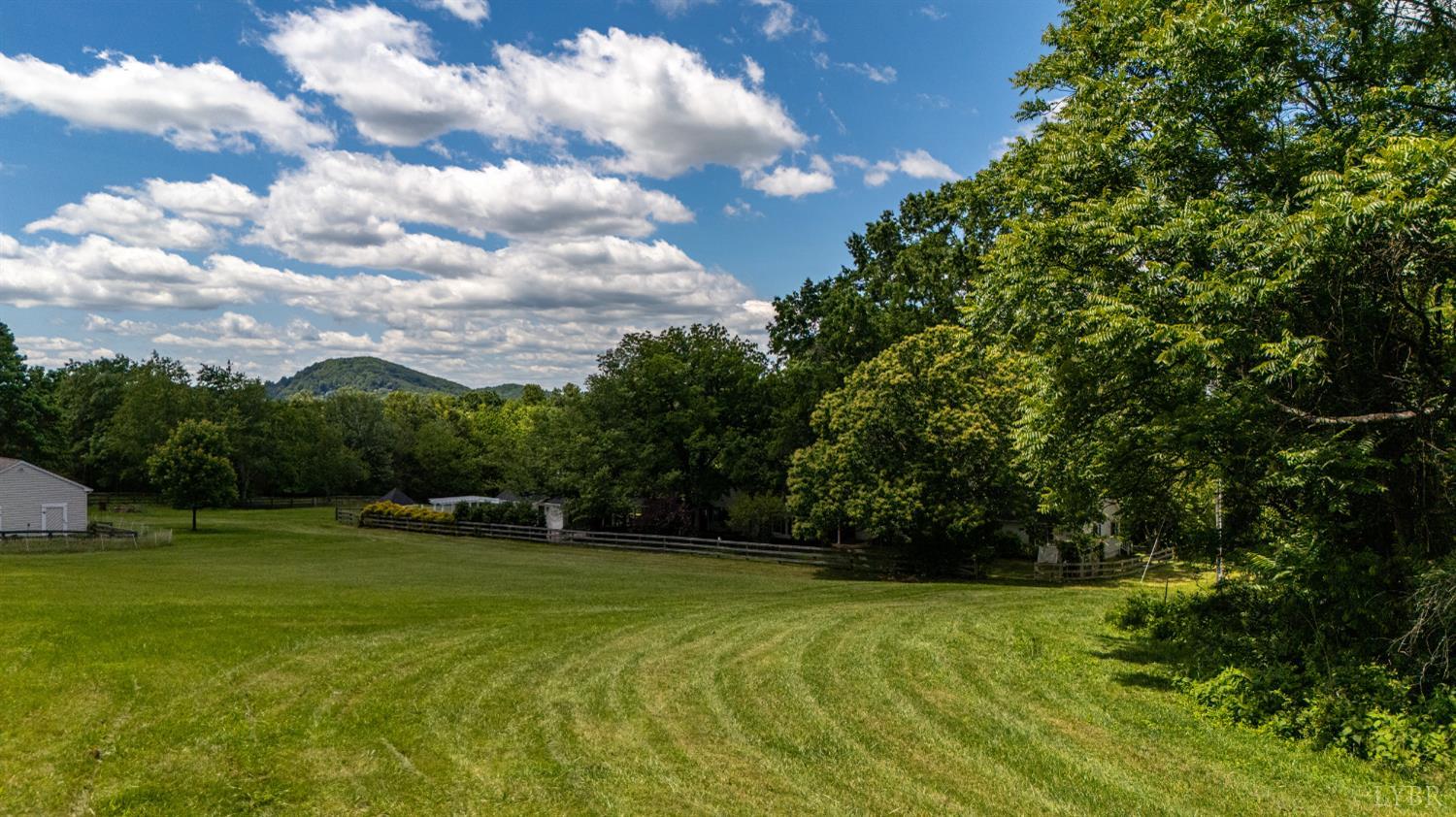 1381 Tamer Lane, Lynchburg, Virginia image 13