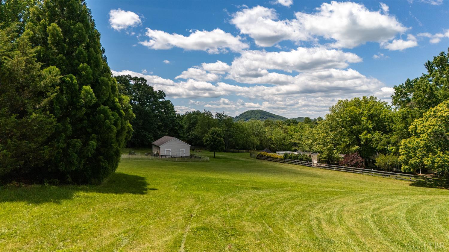 1381 Tamer Lane, Lynchburg, Virginia image 12