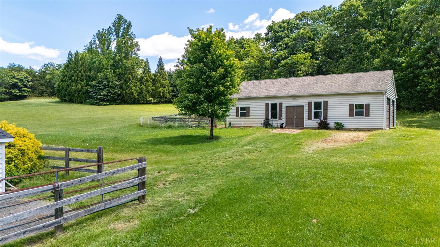 1381 Tamer Lane, Lynchburg, Virginia image 34