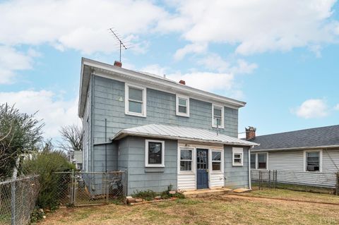 Tiny photo for 307 Saint Augustine Street, Lynchburg, VA 24501 (MLS # 363562)