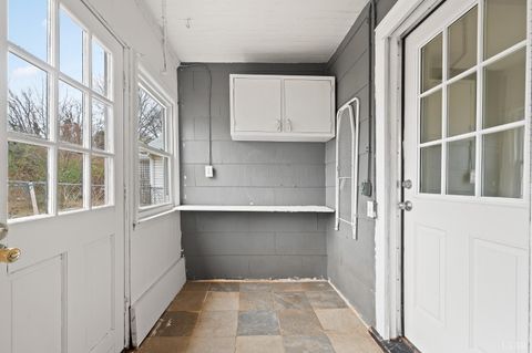 Tiny photo for 307 Saint Augustine Street, Lynchburg, VA 24501 (MLS # 363562)