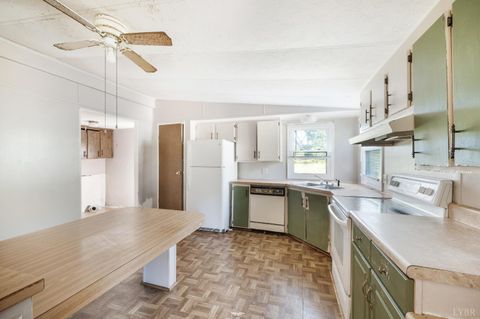 Tiny photo for 630 Eldon Road, Appomattox, VA 24522 (MLS # 362361)