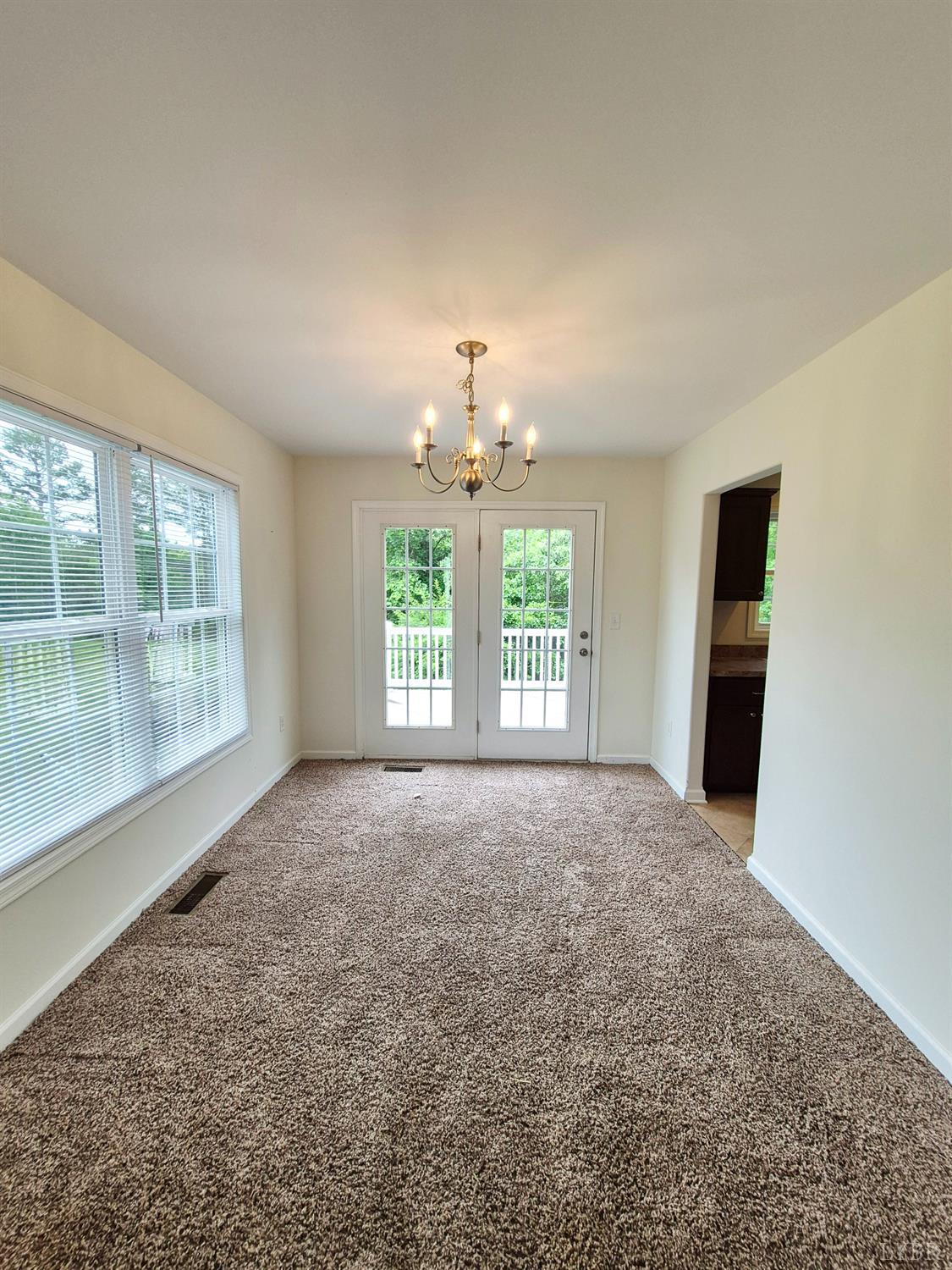 188 Oak Spring Lane, Madison Heights, Virginia image 7