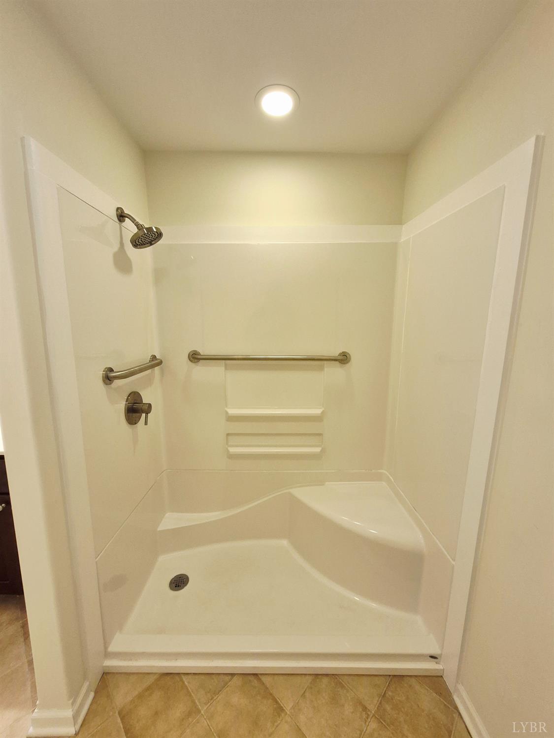 188 Oak Spring Lane, Madison Heights, Virginia image 28