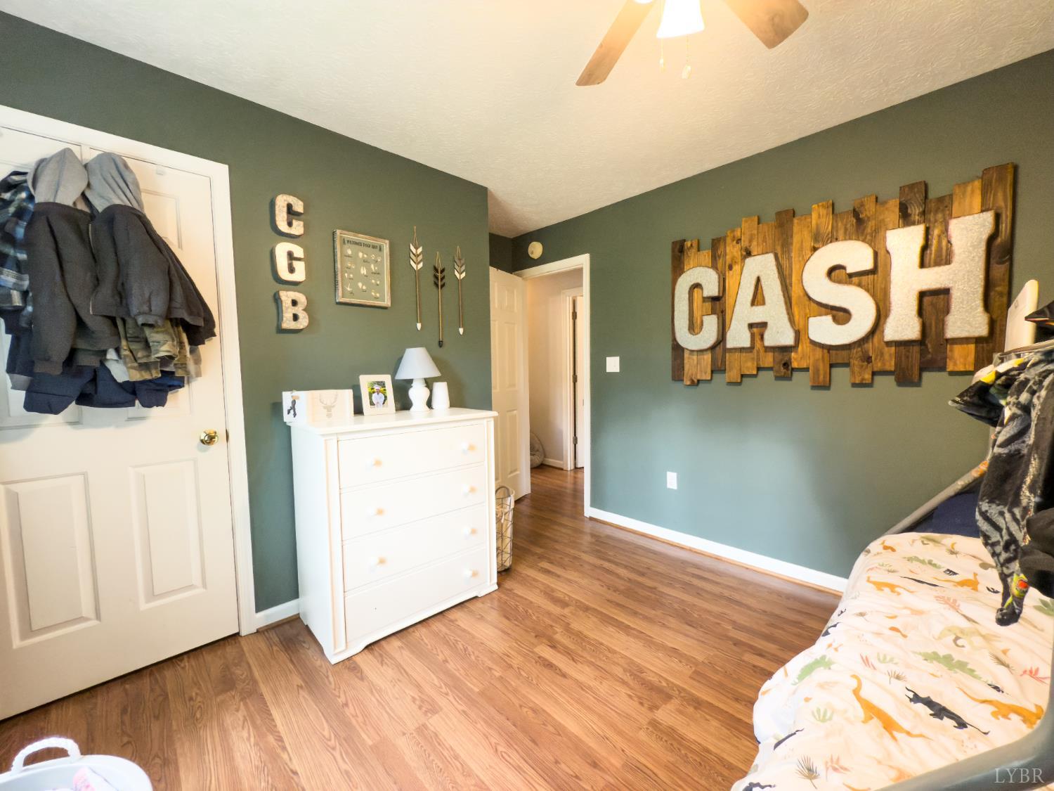 1024 North York Lane, Lynchburg, Virginia image 23