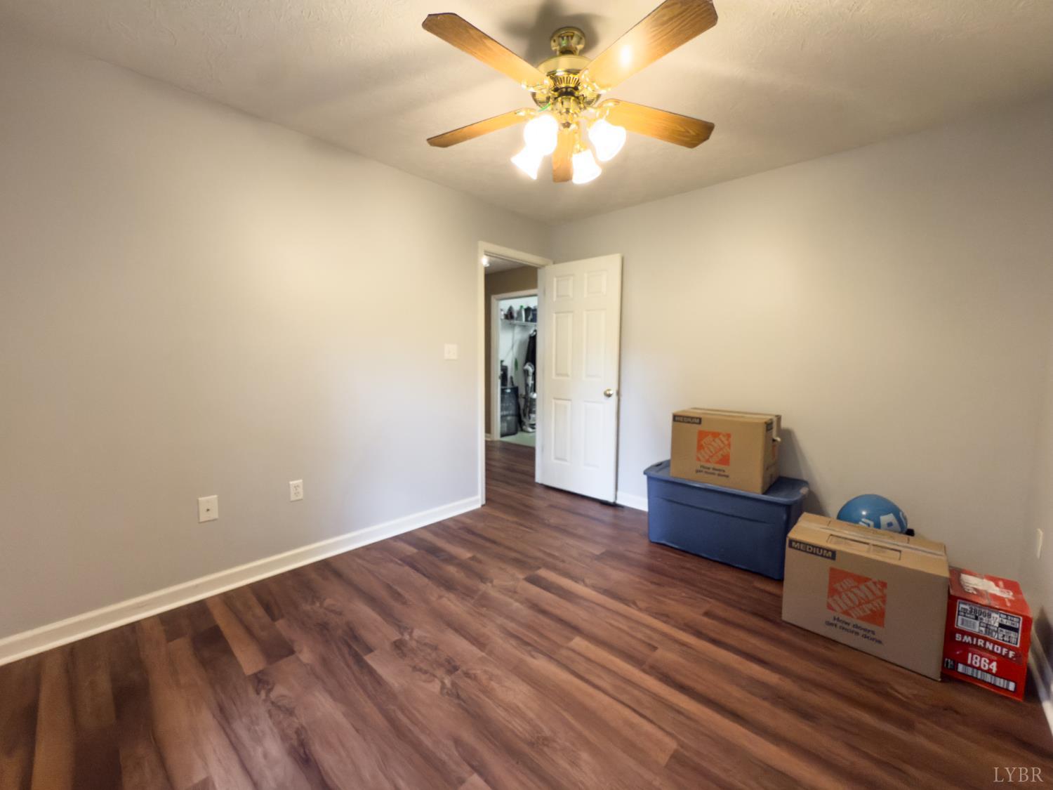 1024 North York Lane, Lynchburg, Virginia image 34