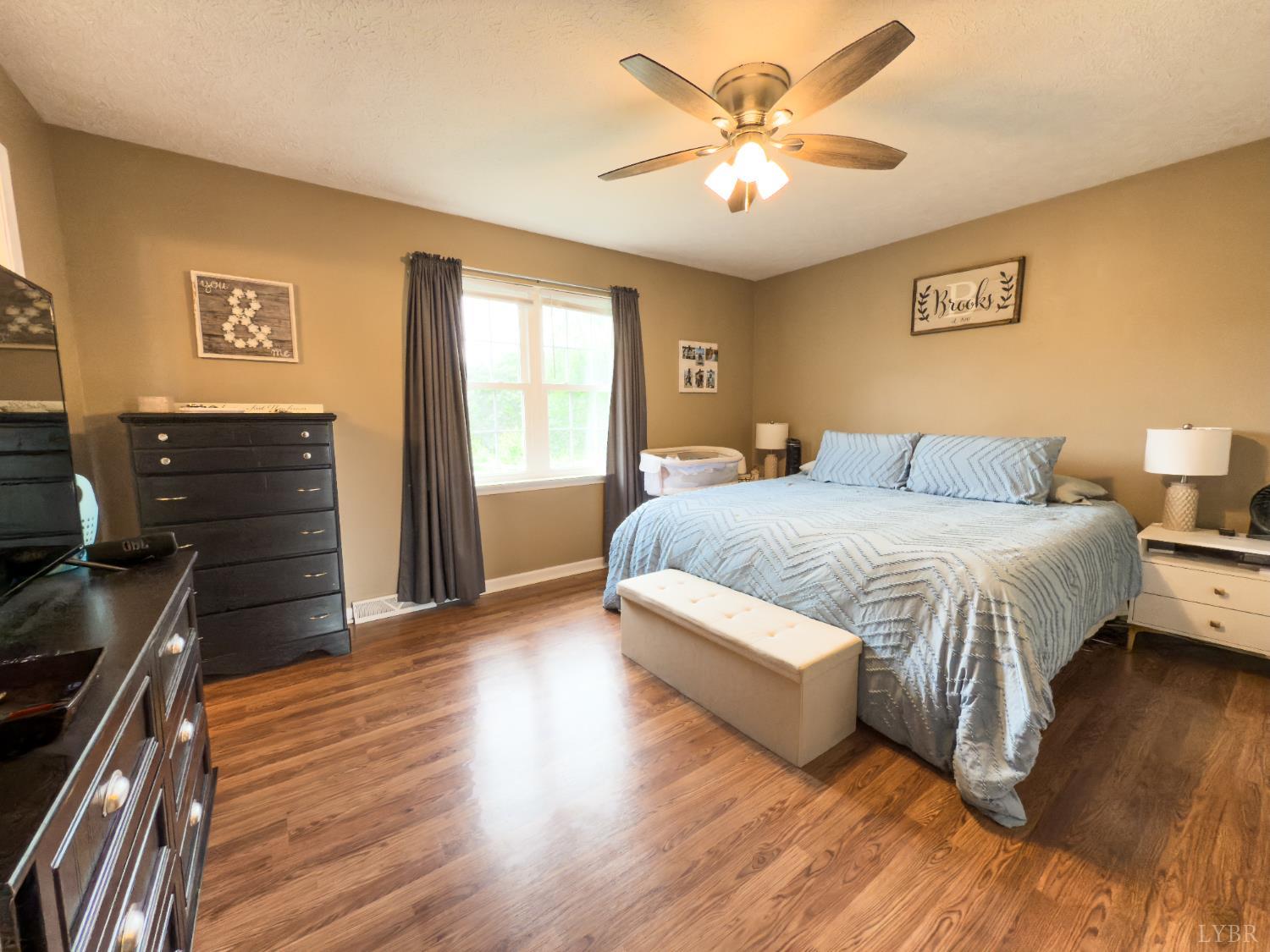 1024 North York Lane, Lynchburg, Virginia image 16