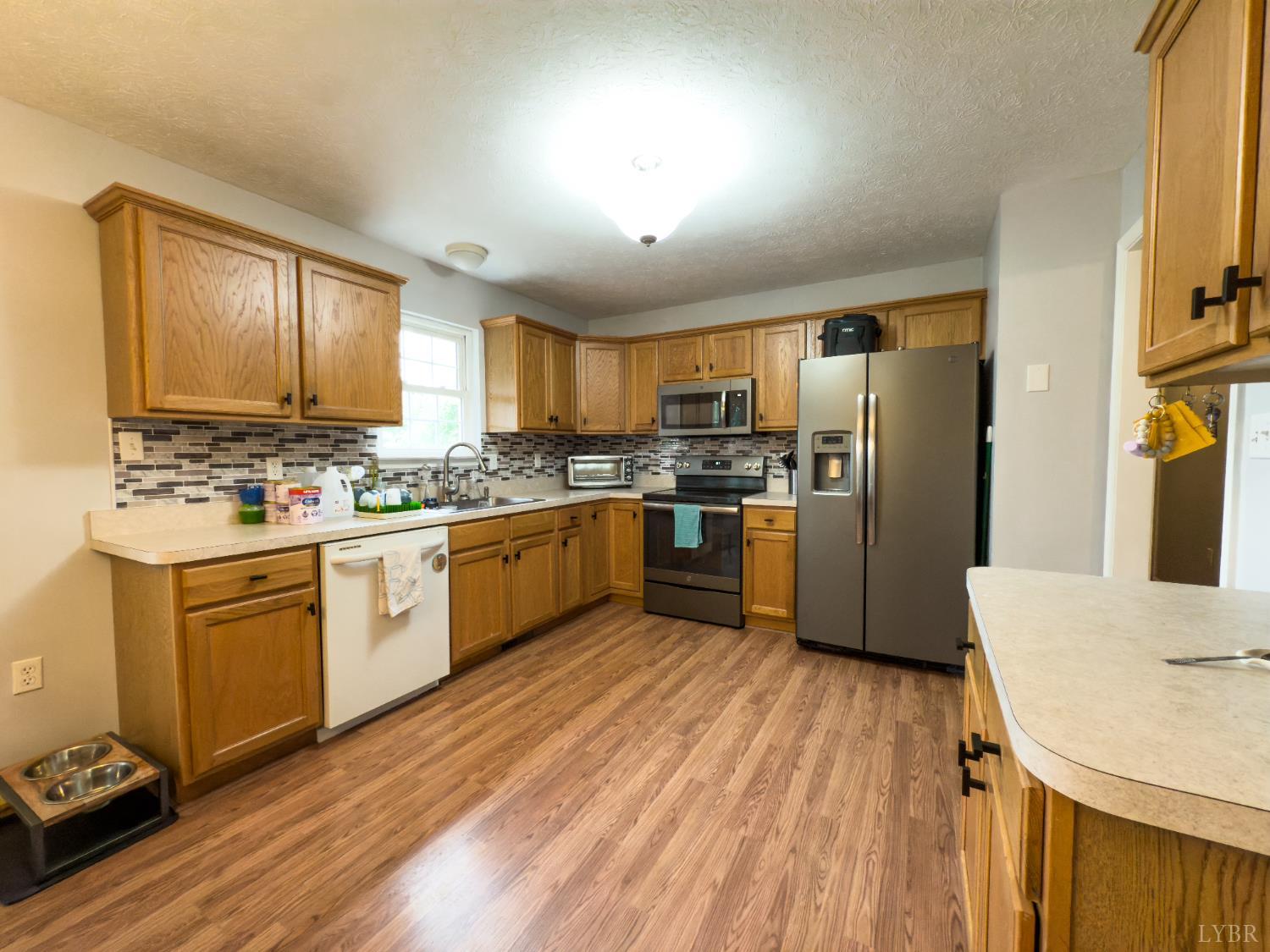 1024 North York Lane, Lynchburg, Virginia image 12