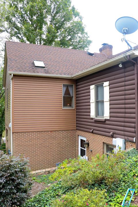 Tiny photo for 1090 Timberlake Drive, Lynchburg, VA 24502 (MLS # 362408)