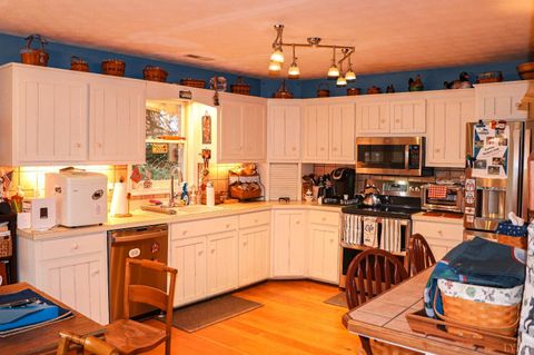 Tiny photo for 1090 Timberlake Drive, Lynchburg, VA 24502 (MLS # 362408)