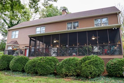 Tiny photo for 1090 Timberlake Drive, Lynchburg, VA 24502 (MLS # 362408)