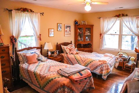Tiny photo for 1090 Timberlake Drive, Lynchburg, VA 24502 (MLS # 362408)
