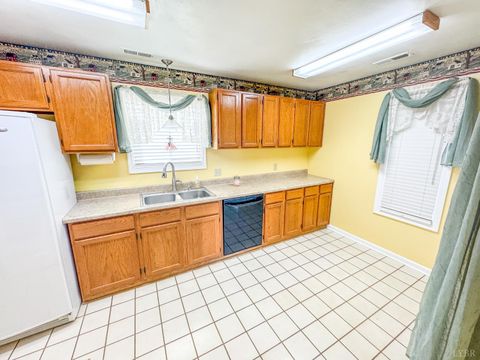 Tiny photo for 101 Manor Drive #A, Forest, VA 24551 (MLS # 363421)