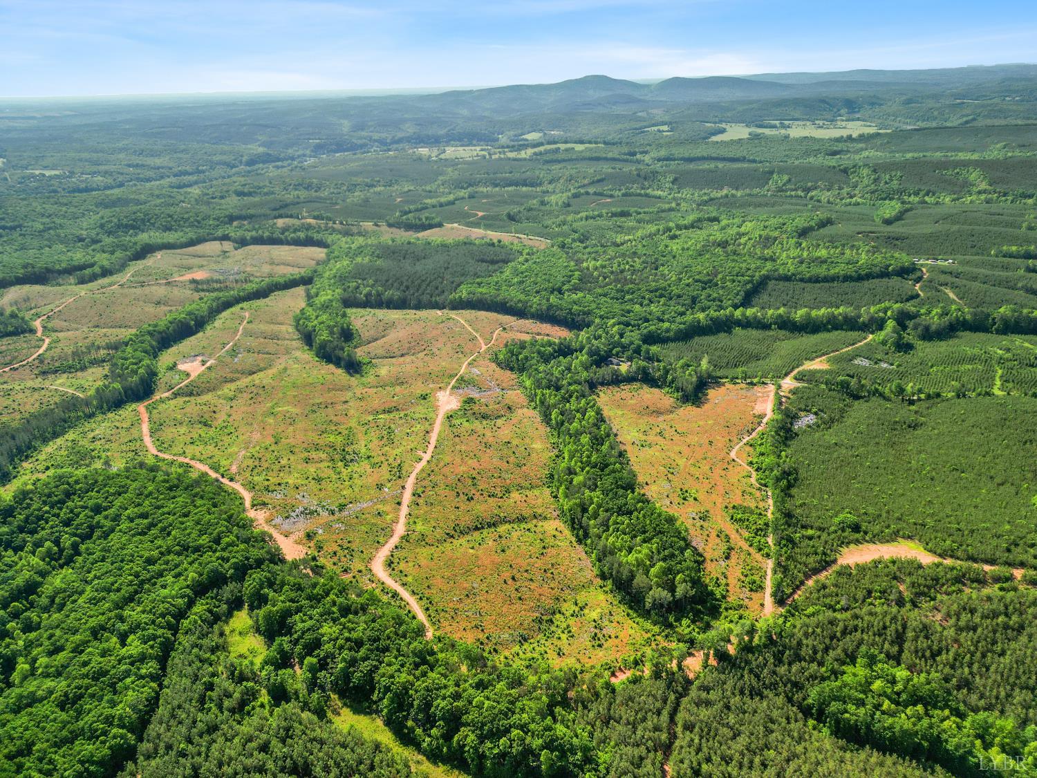 4042 Norwood Road, Gladstone, Virginia image 2
