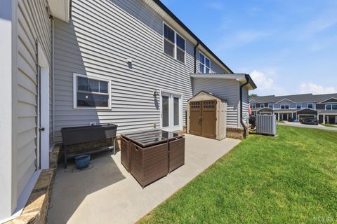 Tiny photo for 1409 Glade Springs Boulevard, Forest, VA 24551 (MLS # 366270)