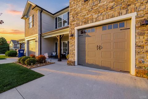 Photo of 1409 Glade Springs Boulevard, Forest, VA 24551 (MLS # 366270)