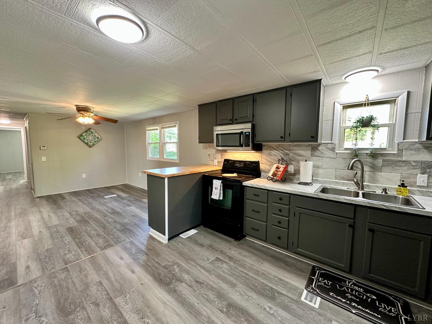 157 Phelps Road, Madison Heights, Virginia image 8