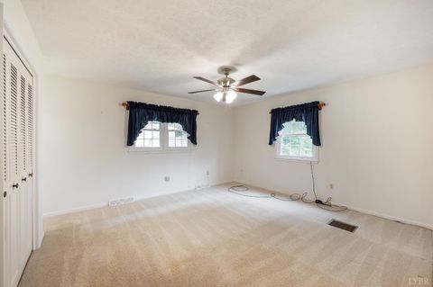 Tiny photo for 195 Wellington Drive, Lynchburg, VA 24502 (MLS # 365987)