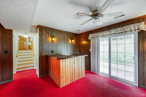 Tiny photo for 195 Wellington Drive, Lynchburg, VA 24502 (MLS # 365987)